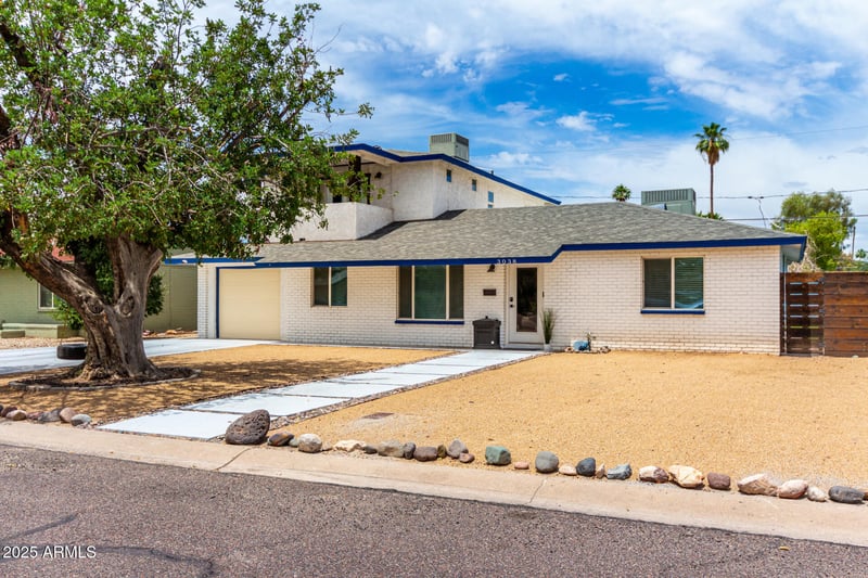 3038 Avalon Dr, Phoenix, AZ 85016