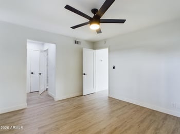 3038 38th St #A, Phoenix, AZ 85018