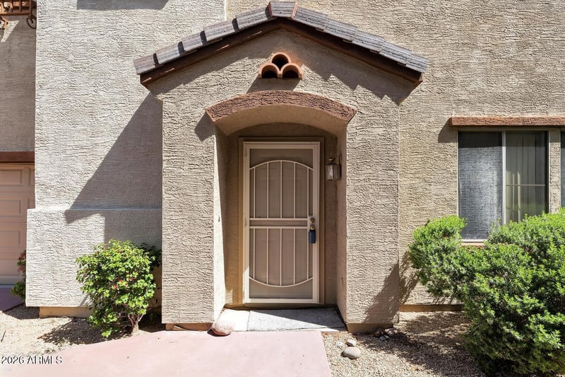 3038 W Sands Dr, Phoenix, AZ 85027