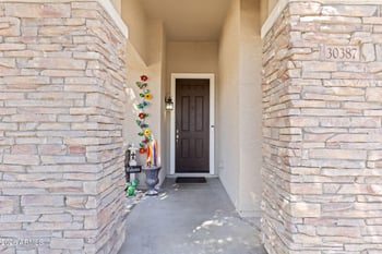 30387 71st Ave, Peoria, AZ 85383