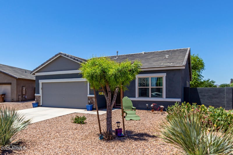30388 Opal Dr, San Tan Valley, AZ 85143