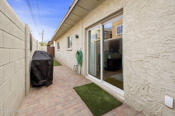 3039 38th St #11, Phoenix, AZ 85018