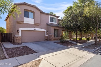 3039 Burgess Ln, Phoenix, AZ 85041