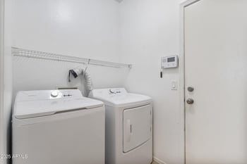 3039 Burgess Ln, Phoenix, AZ 85041