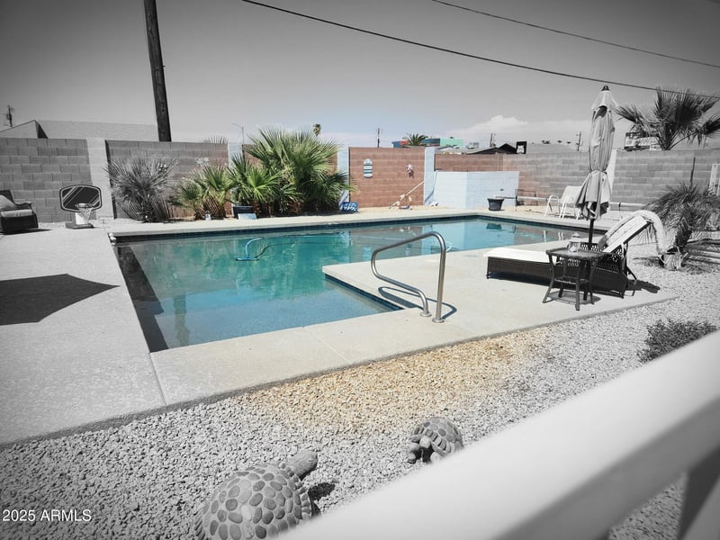 3039 Cactus Rd, Phoenix, AZ 85032