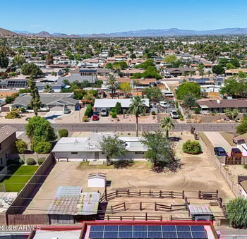 3039 Charter Oak Rd, Phoenix, AZ 85032