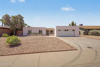 3039 Windrose Dr, Phoenix, AZ 85032
