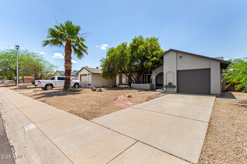 3039 Ross Ave, Phoenix, AZ 85027