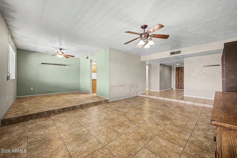 3039 W Morrow Dr, Phoenix, AZ 85027