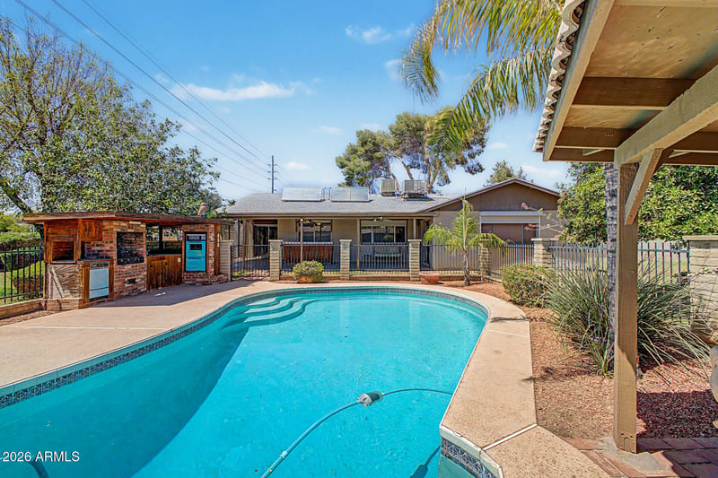 3039 W Morrow Dr, Phoenix, AZ 85027