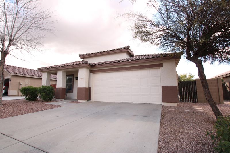 3039 W Roberta Dr, Phoenix, AZ 85083
