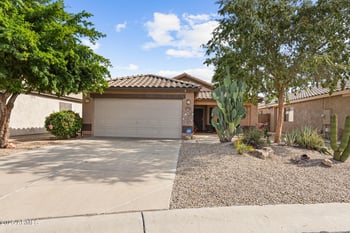 30393 Coral Bean Dr, San Tan Valley, AZ 85143