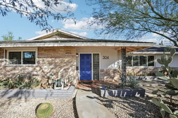 304 Concorda Dr, Tempe, AZ 85282