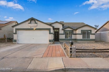 304 E Gardenia Dr, Avondale, AZ 85323
