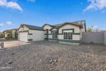 304 E Gardenia Dr, Avondale, AZ 85323