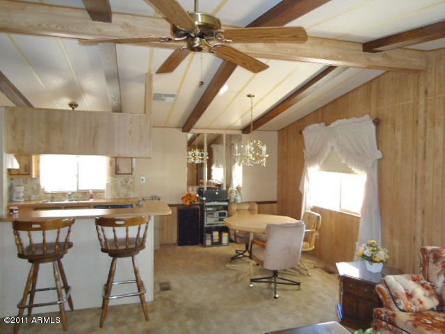 304 S 74th Way, Mesa, AZ 85208
