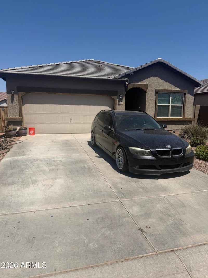 304 White Sands Dr, San Tan Valley, AZ 85140