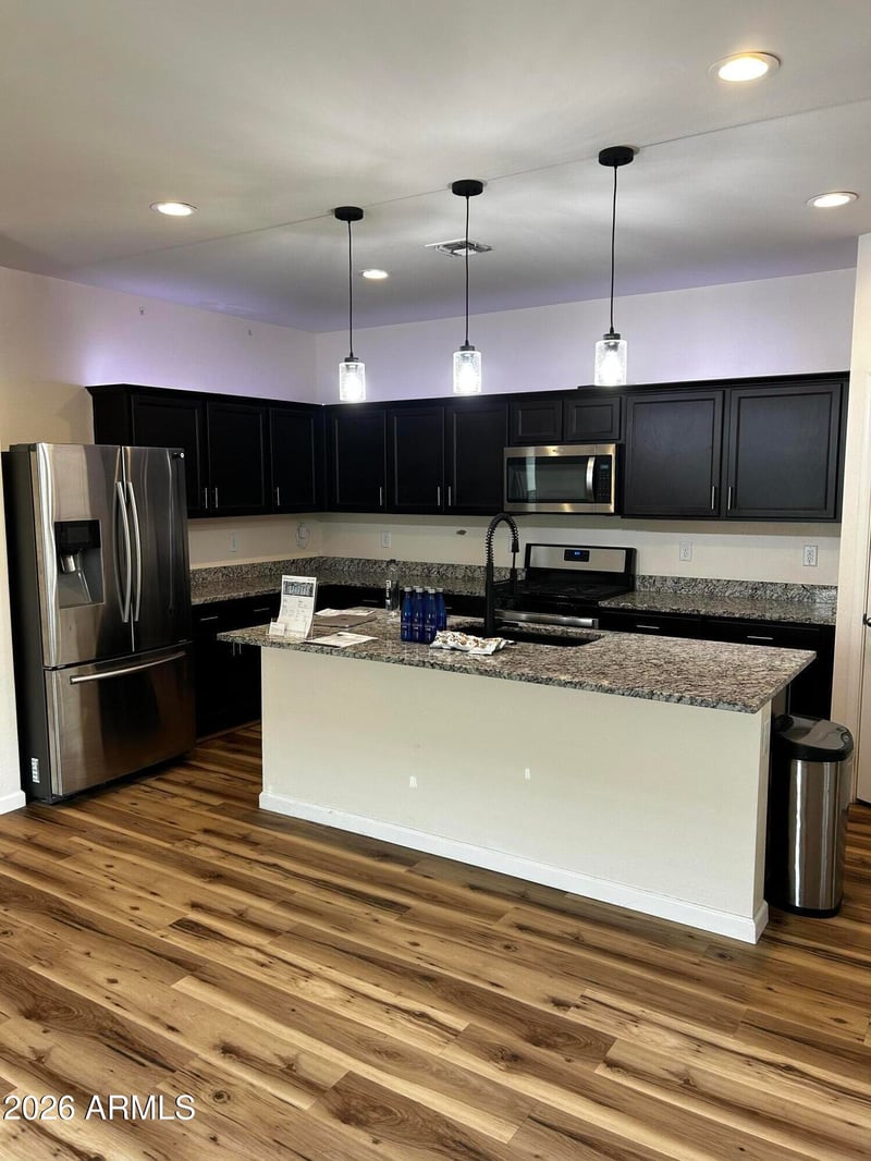 304 White Sands Dr, San Tan Valley, AZ 85140