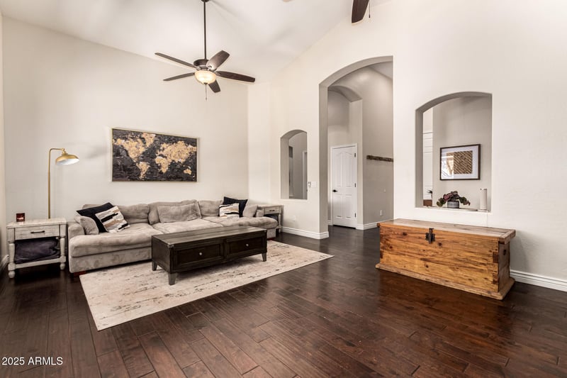 3041 Lark Dr, Chandler, AZ 85286