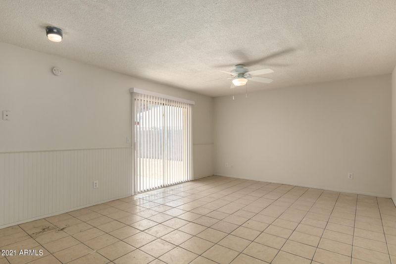 3041 N 87th Ave, Phoenix, AZ 85037
