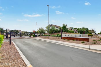3041 S Soho Ln, Chandler, AZ 85286
