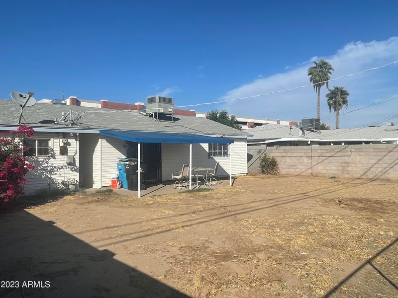 3041 W Camelback Rd, Phoenix, AZ 85017