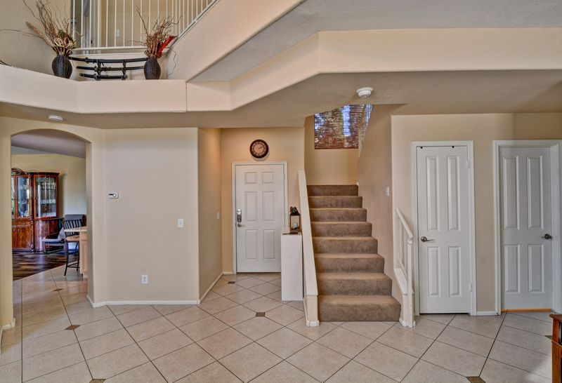 3042 E Escuda Rd, Phoenix, AZ 85050