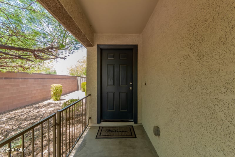 3042 Fraktur Rd, Phoenix, AZ 85041