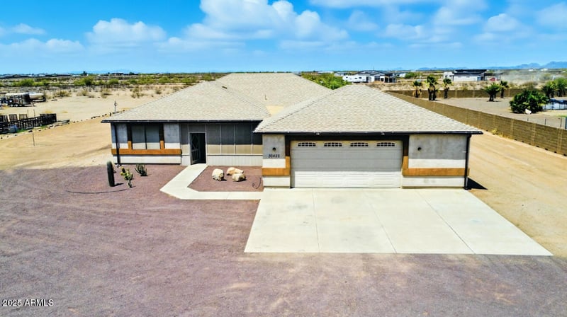 30420 231st Ave, Wittmann, AZ 85361