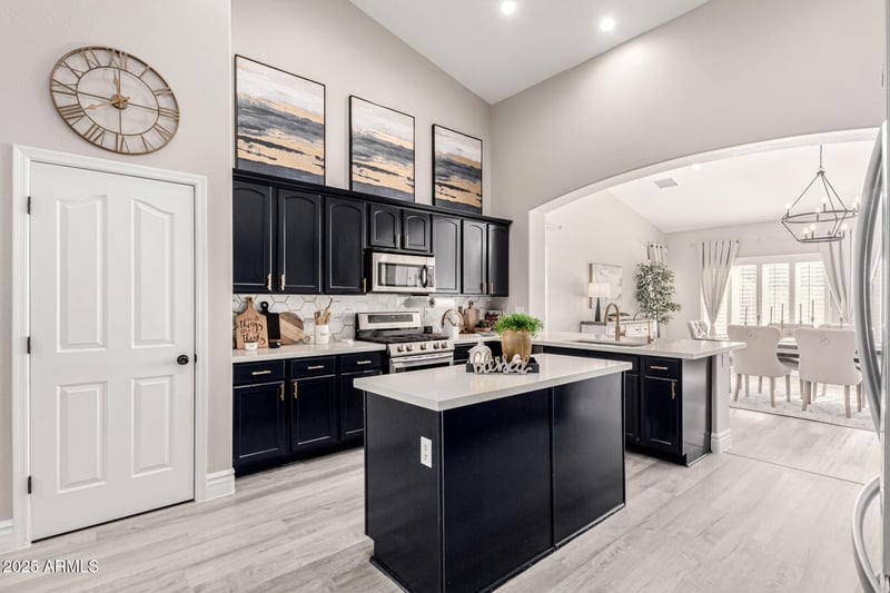 30427 Vale Dr, Buckeye, AZ 85396