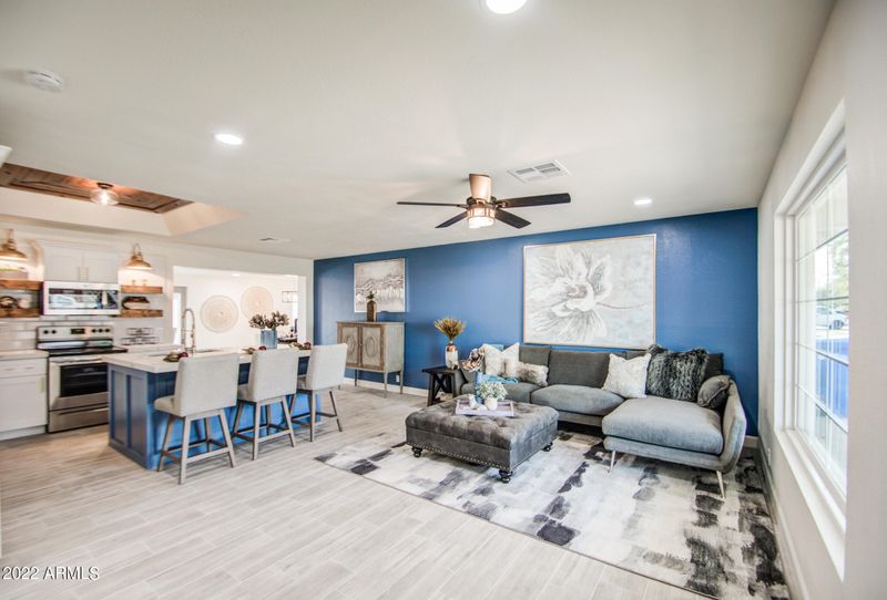 3043 E Flower St, Phoenix, AZ 85016