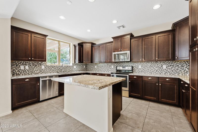 3043 E Rochelle St, Mesa, AZ 85213