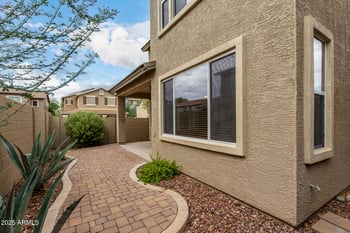 3043 Perdido Way, Phoenix, AZ 85086