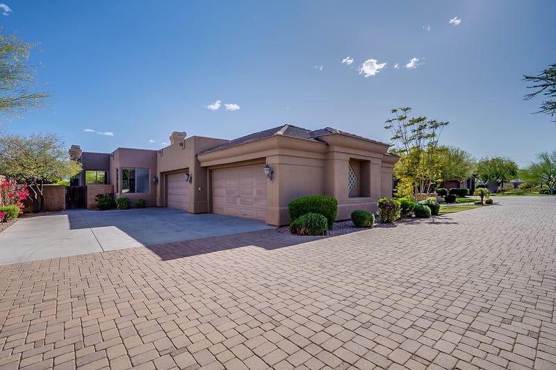 3043 W Windsong Dr, Phoenix, AZ 85045