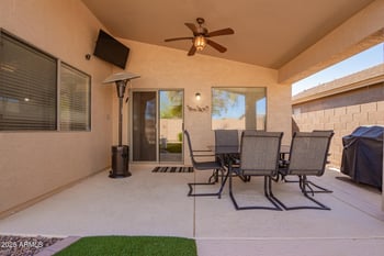 30435 Sunray Dr, San Tan Valley, AZ 85143