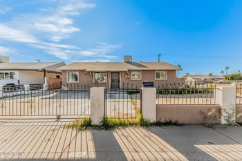 3044 80th Ln, Phoenix, AZ 85033