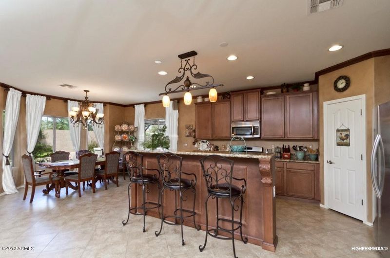 3044 E Coconino Dr, Gilbert, AZ 85298
