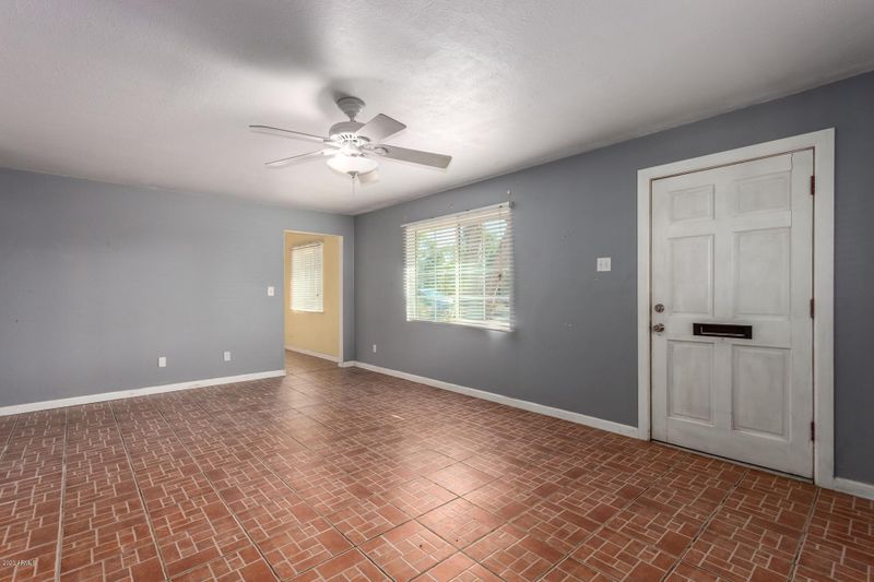 3044 W Mariposa St, Phoenix, AZ 85017