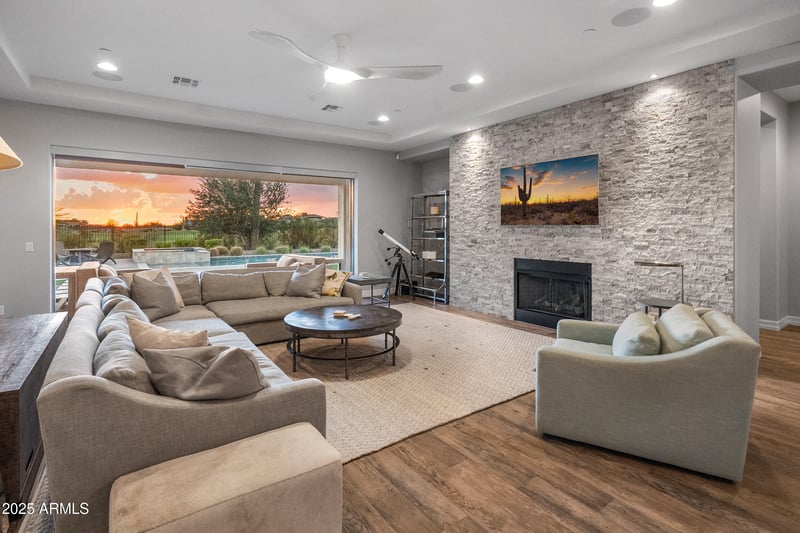 30448 117th Dr, Peoria, AZ 85383