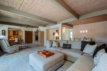 3045 62nd St, Scottsdale, AZ 85251