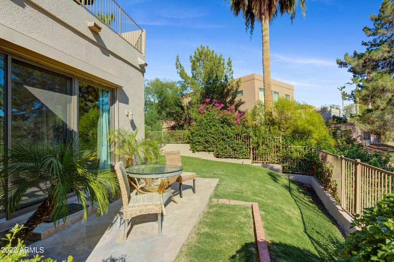 3045 E Claremont Ave, Phoenix, AZ 85016