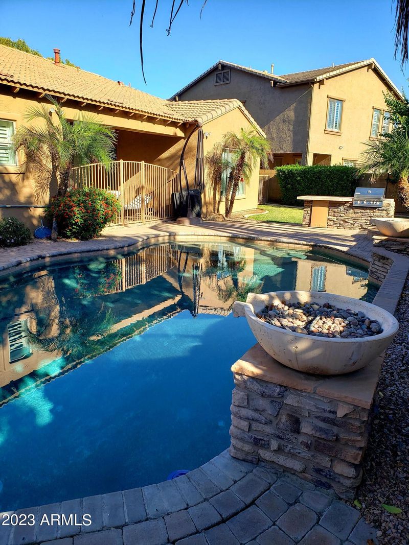 3045 S Colonial St, Gilbert, AZ 85295