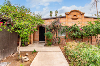 3046 32nd St #328, Phoenix, AZ 85018