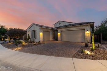 3046 Crest Ln, Phoenix, AZ 85050