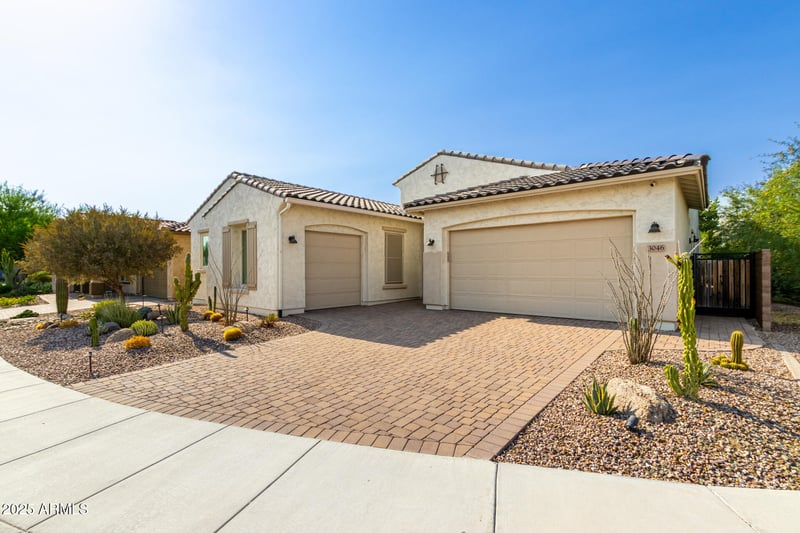 3046 Crest Ln, Phoenix, AZ 85050