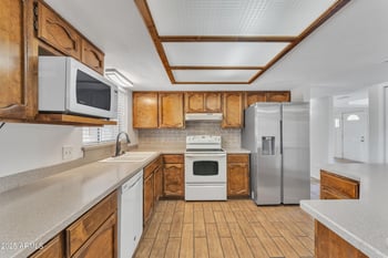 3046 Dover St, Mesa, AZ 85213