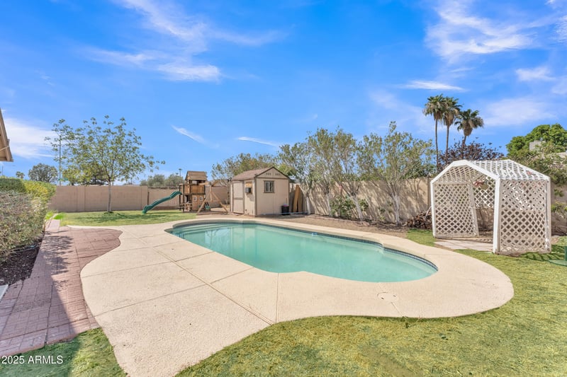 3046 Dover St, Mesa, AZ 85213