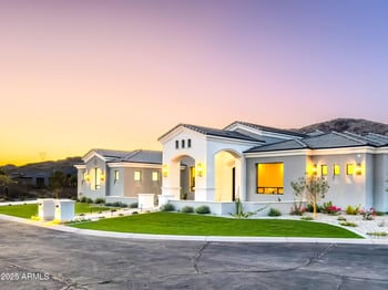 3046 Redwood Ln, Phoenix, AZ 85045