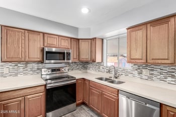 3048 Camino St, Mesa, AZ 85213