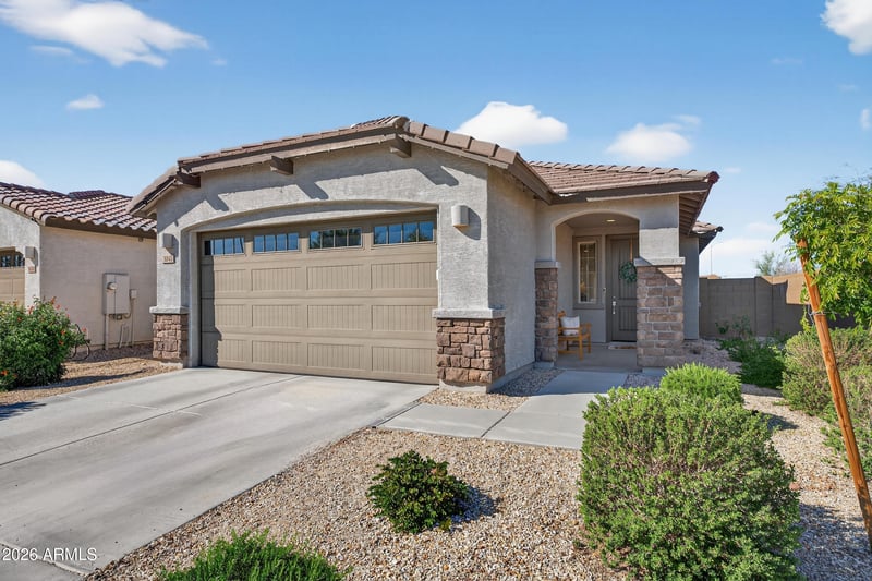 3048 Pima Ave, Apache Junction, AZ 85119